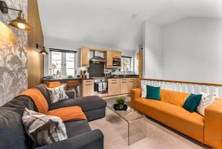 The Bath Boutique Retreat - Parking - 2