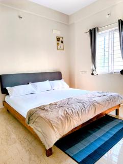 Hausly Home Stays - 3