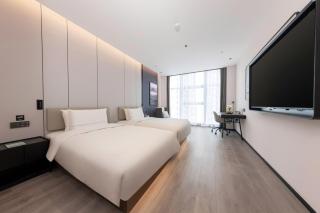 Atour Hotel Fuzhou Jin'an Wuliting Metro Station - 1