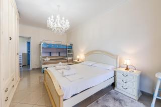 The Grand Seaview By PS - 7