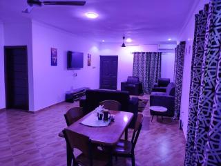 Reggies Residence and Apartments - 5