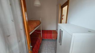 Beachside apartment with parking - 2