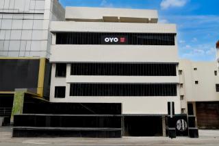 Hotel O P R S Elite - 2