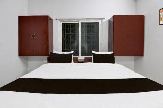 Hotel O Ayesha Palace - 0