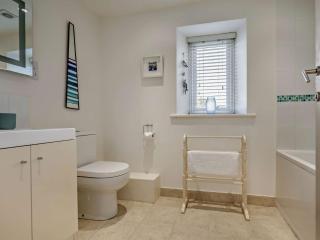 4 Bed in Trelights 44398 - 6