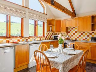 2 Bed in Lanlivery CHEST - 5