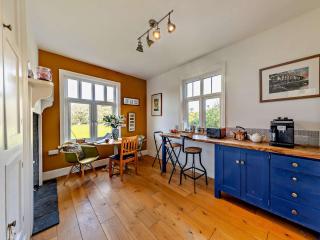 4 Bed in Friog 42772 - 3