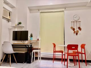 Semi Furnished Condo at Sta Rosa Zadia Tower 2 - 6