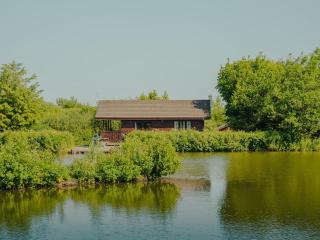 2 Bed in Higher Clovelly 00357 - 1