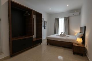 Bayview Seafront 5 - 2