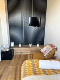 Haven House Rooms, Barry - 1