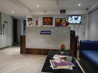 OYO 83804 UTR 30 Sakkardara - 3