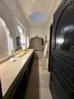 Royal Moroccan House - 9
