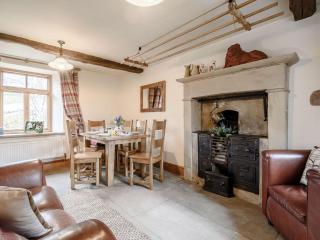 3 Bed in Hartington 54215 - 8