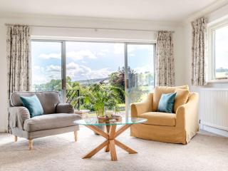 3 Bed in Ashford in the Water 88675 - 9