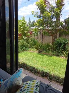 Spacious 2 Bedroom Home with Garden - 5