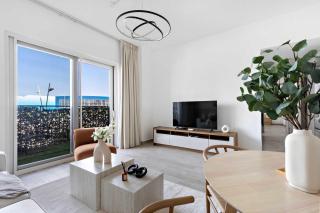 Silkhaus Modern 2BDR with Canal View - 0