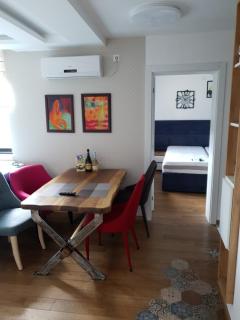 Alo Alo Apartman 5 - 9