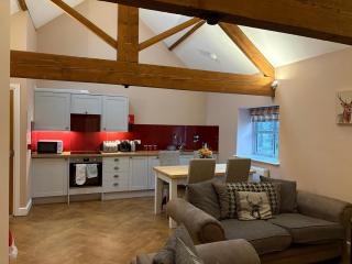 Rolling Mill, Wolds Way Holiday Cottages, 2 Bed, 1st floor - Cottingham - 6