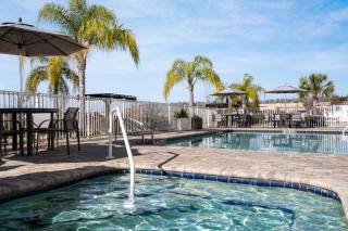 Holiday Inn Express & Suites Trinity by IHG - 4