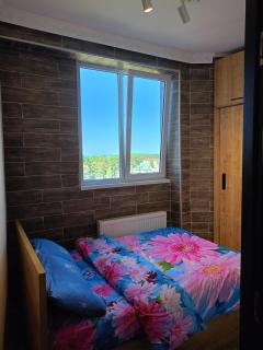 Двухкомнатная квартира с видом на море - 3