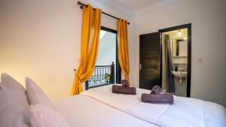 Riad Lalla Aicha -Piscine, 3 suites climatisées & terrasse - 1