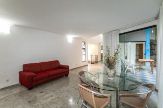 Casa Laranjeiras: conforto, luxo e piscina para 8 - 4