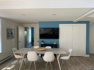Luxury Stay Steps from Downtown Saratoga Springs Water - 8