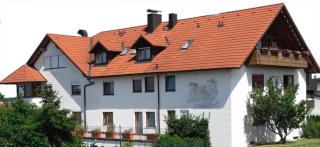 Landhotel Wiesenhof - Heroldstatt - 8
