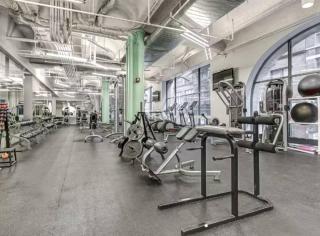 Sleep 14 Downtown, Vintage 5bd-2ba Gym & Patio - 6
