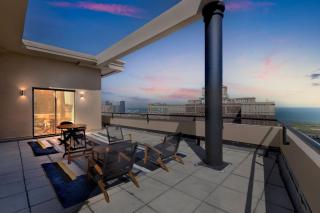 DTown Penthouse - 4bd-4ba Parking Gym - 4
