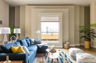 DTown Penthouse 2bd Parking Gym, Pvt Patio #13 - 0