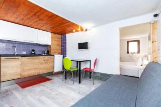 Charming One-Bedroom Apartment in Authentic Venice, Biennale Area - 4