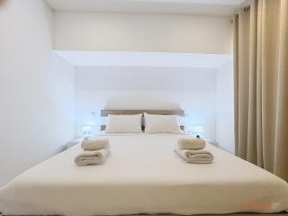 Beautiful Gozo Apartment with Open Views & Shared Pool - 9