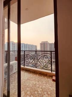 Studio 2 - Vantage View - 5