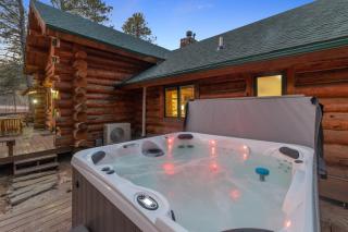 Great Lodge at Hillside- Iconic 6K Sqft Log Lodge - 9