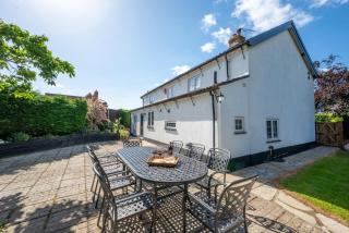 4 Bed in Great Plumstead oc-2295 - 6