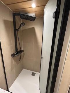 Baoyan Kingston - Guest House with 2 bedrooms with 1 toilet-washing room - 5