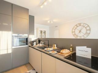 Palazzo Verdi - Seafront Luxe Retreat - 1