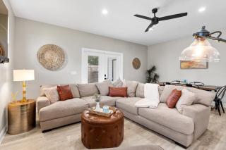 Book Me Baby! Seascape at PCB - 7