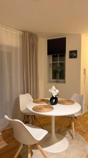 Cozy Studio Residenz Platz 1 near Neues Schloss Bayreuth - 5