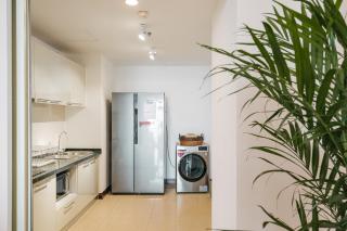 Royal City Chic 2BR City View Mai House - 3