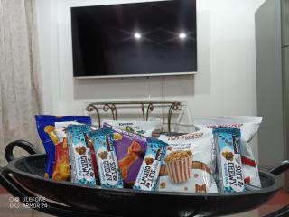 Cozy 2 Bedroom Escape with an Exceptional POS View - 1