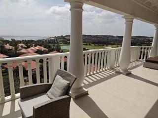 Blue Horizon Penthouse - 4