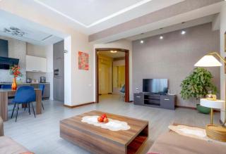 Victory Apartment in Axis Tower - 0