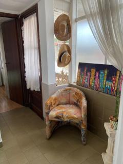 Departamento Tranquilo y Exclusivo Con Balcon - 4