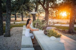 Hill Country Container, Pool, Hot Tub, Wine, Enjoy - 3