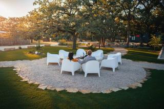 Hill Country Container, Pool, Hot Tub, Wine, Enjoy - 2
