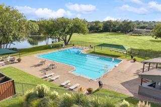 Garland TX 3BR Private Pool King Bed Sleeps 10 Near Firewheel and Dallas - 6