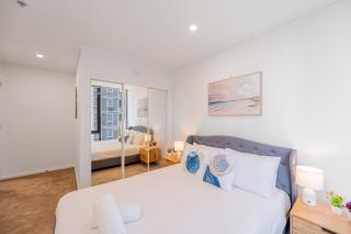 Large 2 bedroom 2 bathroom Apartment close to Crown and Yarra River - 1